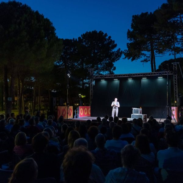 “Bestiario Idrico” di Marco Paolini - spettacolo teatrale al Festival Lignano 180° 2026